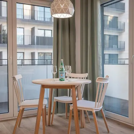 아파트 Pistachio With Balcony Centrum Pomorska *