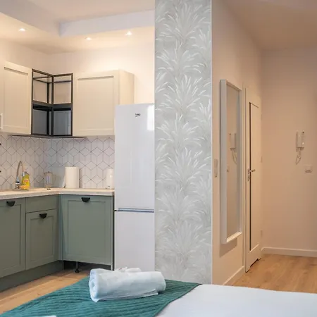 Pistachio With Balcony Centrum Pomorska Lejlighed *